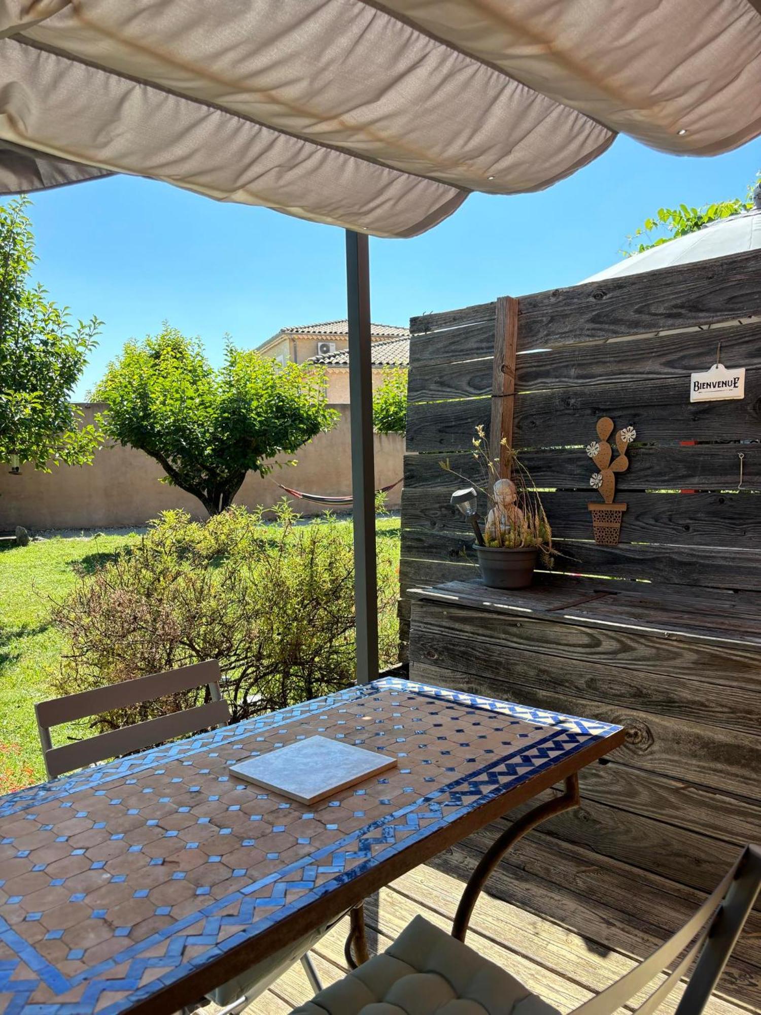 Brindepaille Bed & Breakfast Vallon-Pont-d'Arc Exterior photo